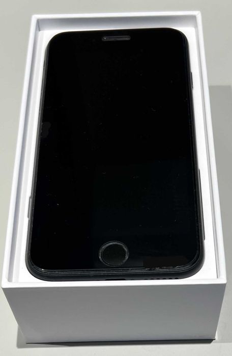 Iphone SE 2020 128 ГБ