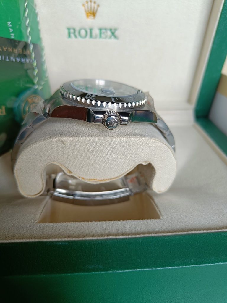 Rolex Submariner black