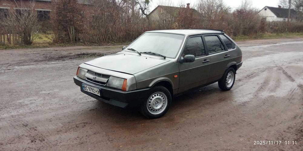 Продам ВАЗ 2109.