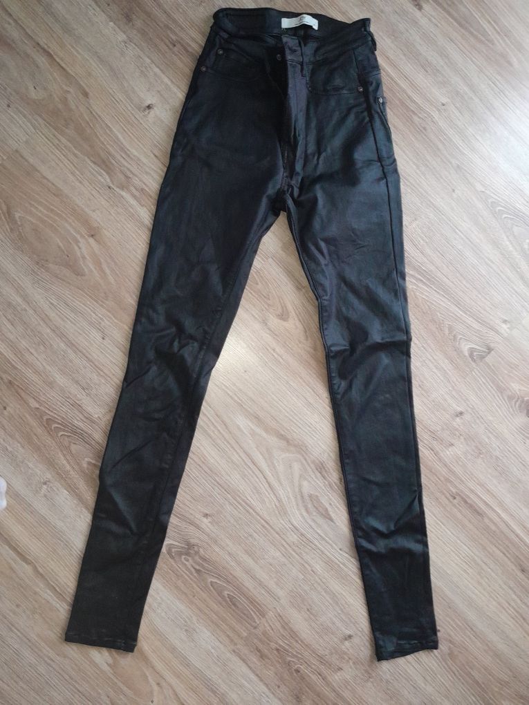 Spodnie woskowane czarne JDY S/ 34
