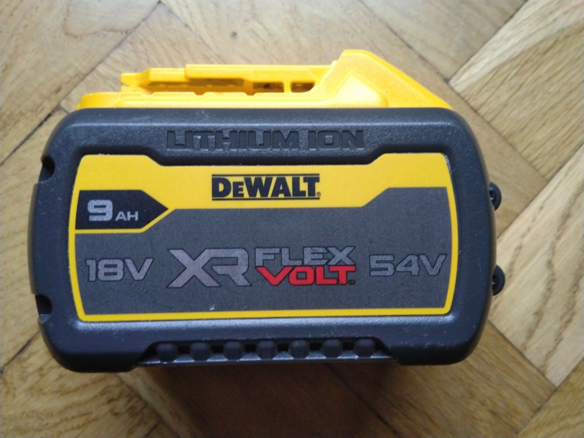 Akumulator bateria Dewalt flexvolt 18V DCB547 9Ah 18V/54V 2023r