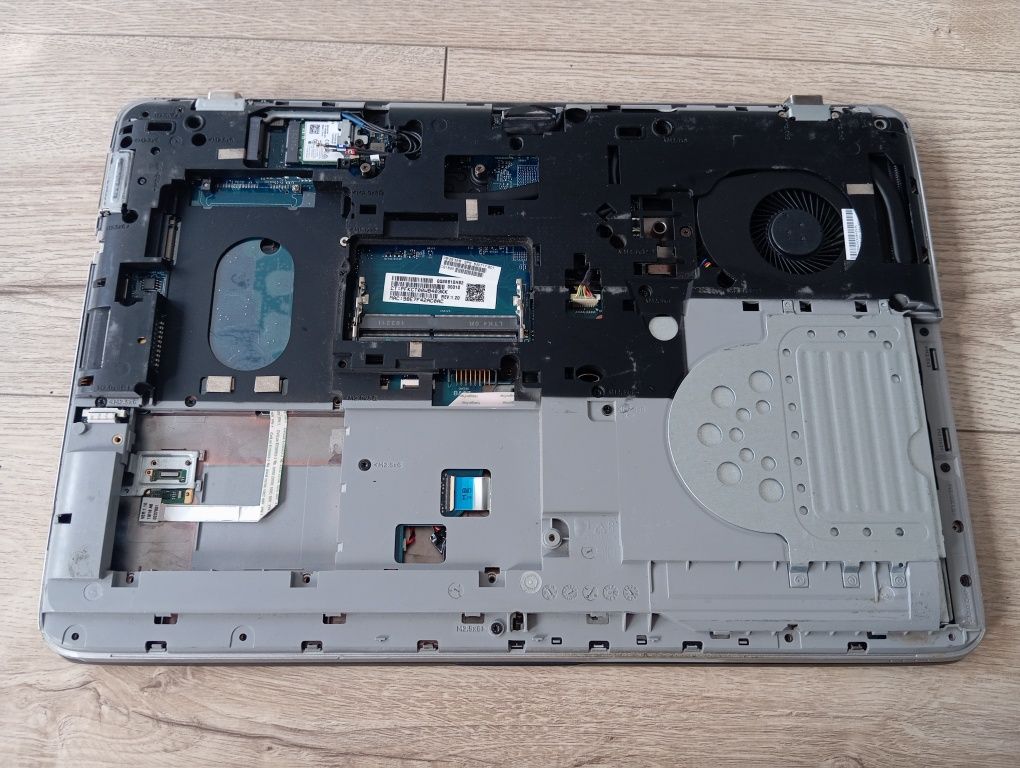 Laptop HP ProBook 650 G2 do naprawy albo na części