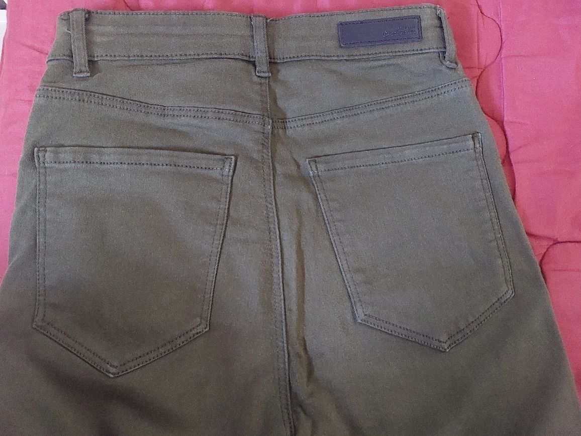 Calças de sra 38 Stradivarius
