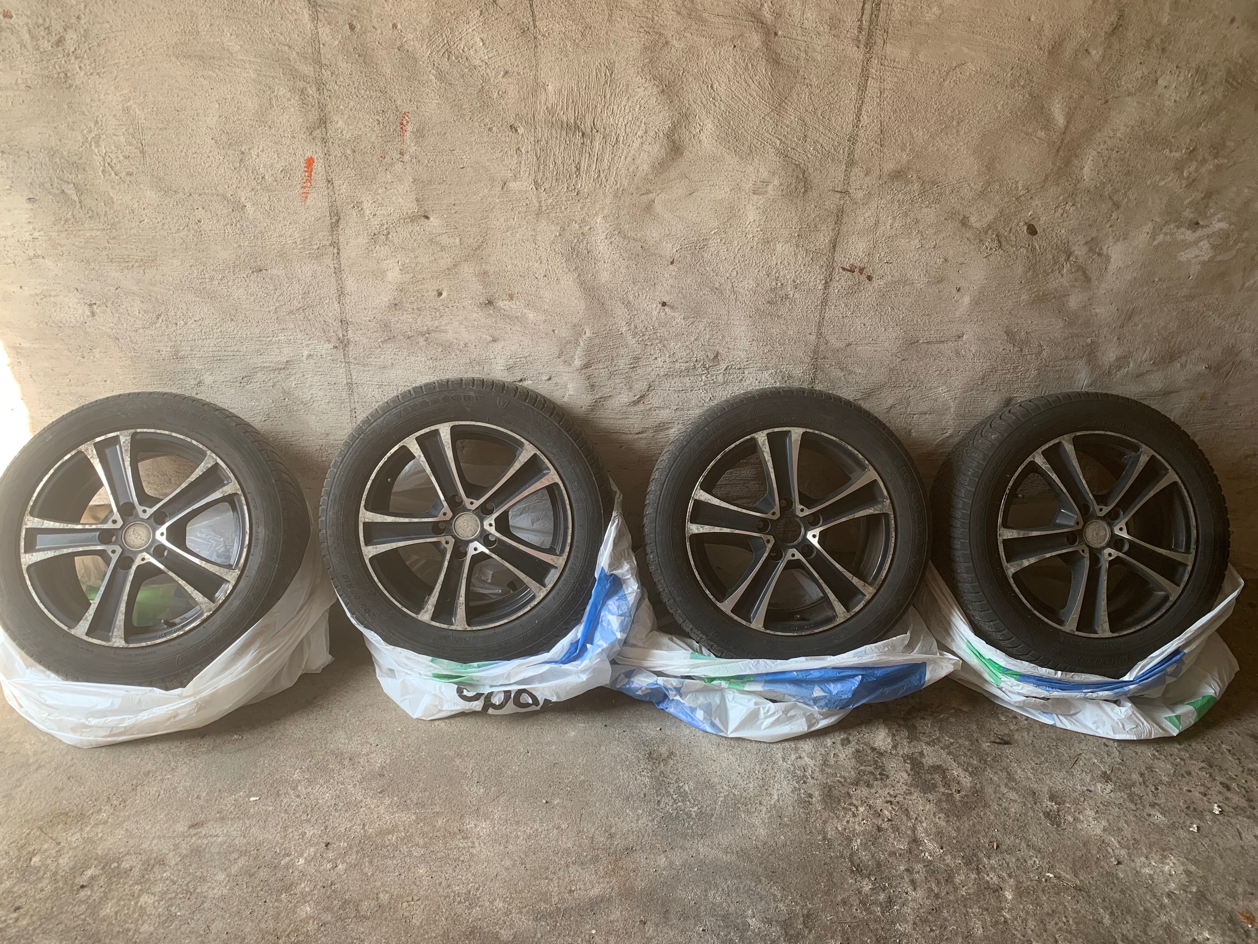 Sprzedam Felgi R16 5x114,5