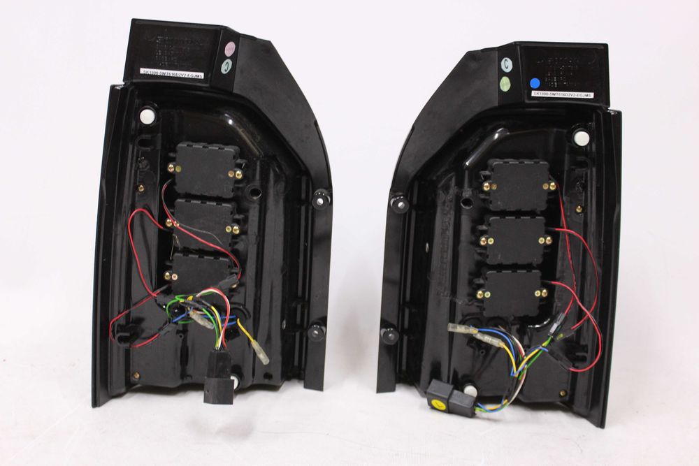 Lampy tylne tył VW T6 15-21 Transporter KLAPA NEON LED BAR BLACK IGŁA