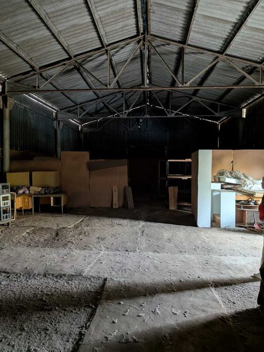 продаємо склад в місті Сміла