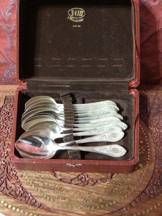 Ложки вилки ножи из нержавейки и мельхиора