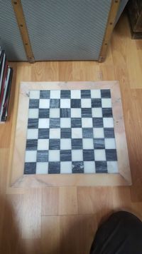 Grande tabuleiro de xadrez/damas em mármore