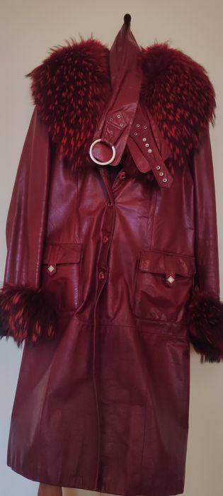 Плащ шкіряний жіночий