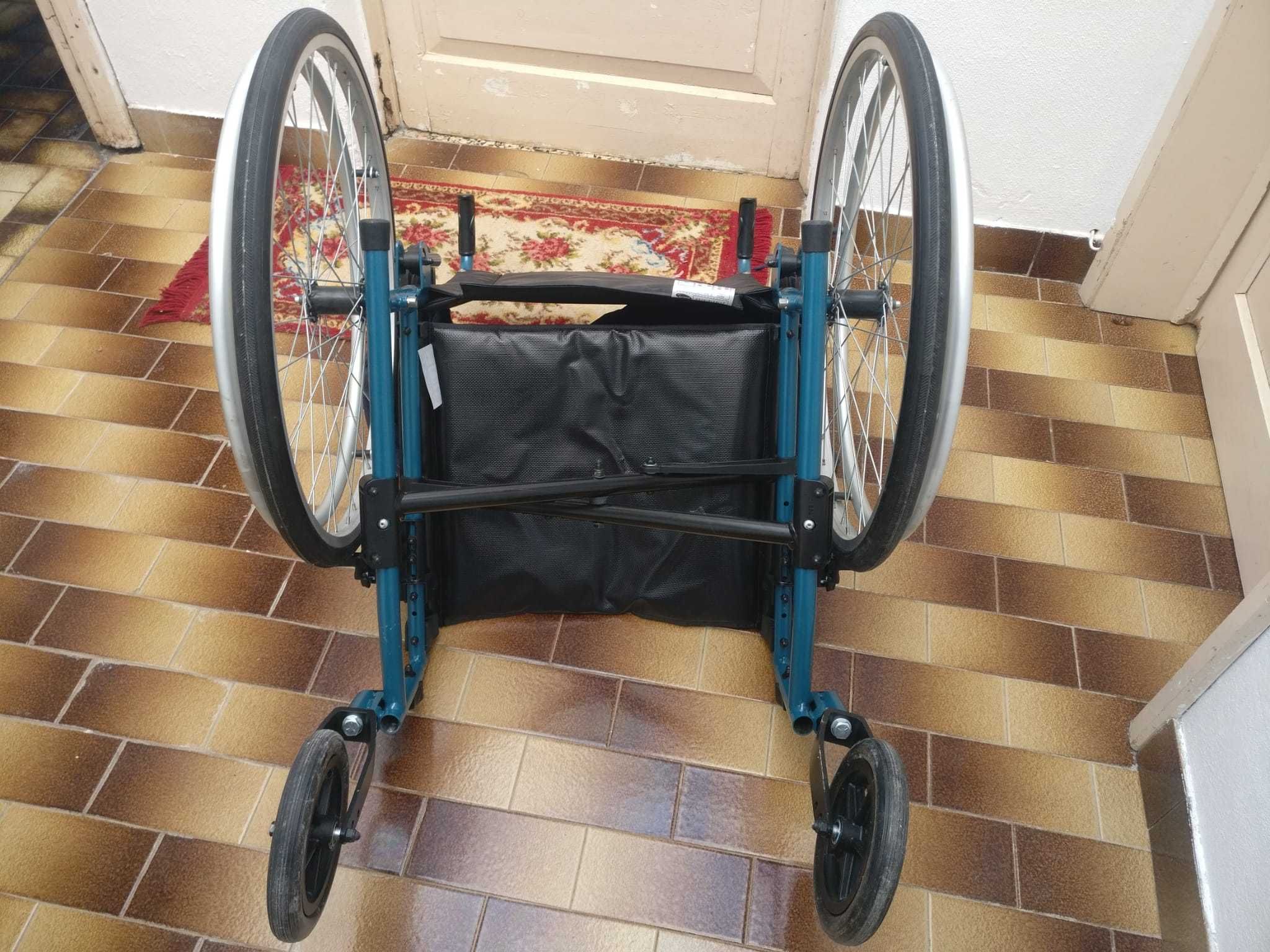 Cadeira de Rodas - Invacare