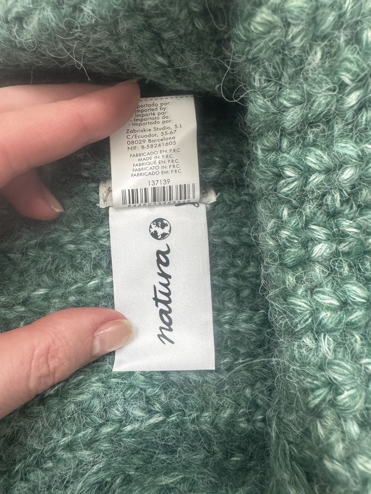 Нові шапки, не колючі від Zara  та Natura