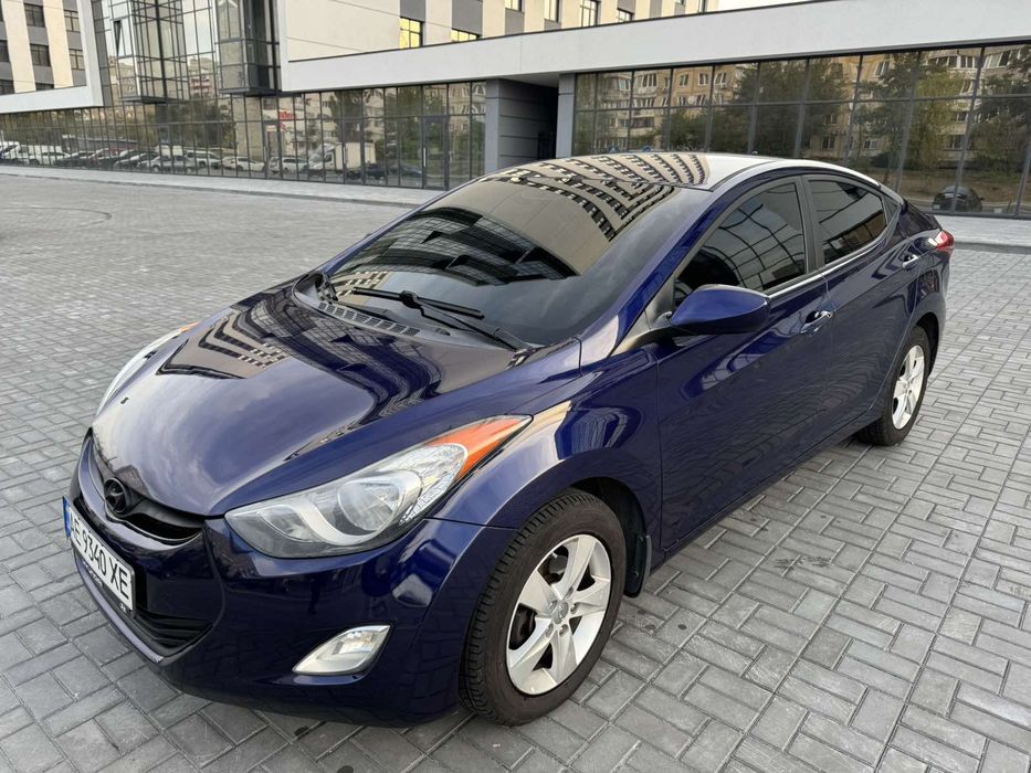 Hyundai Elantra 2013