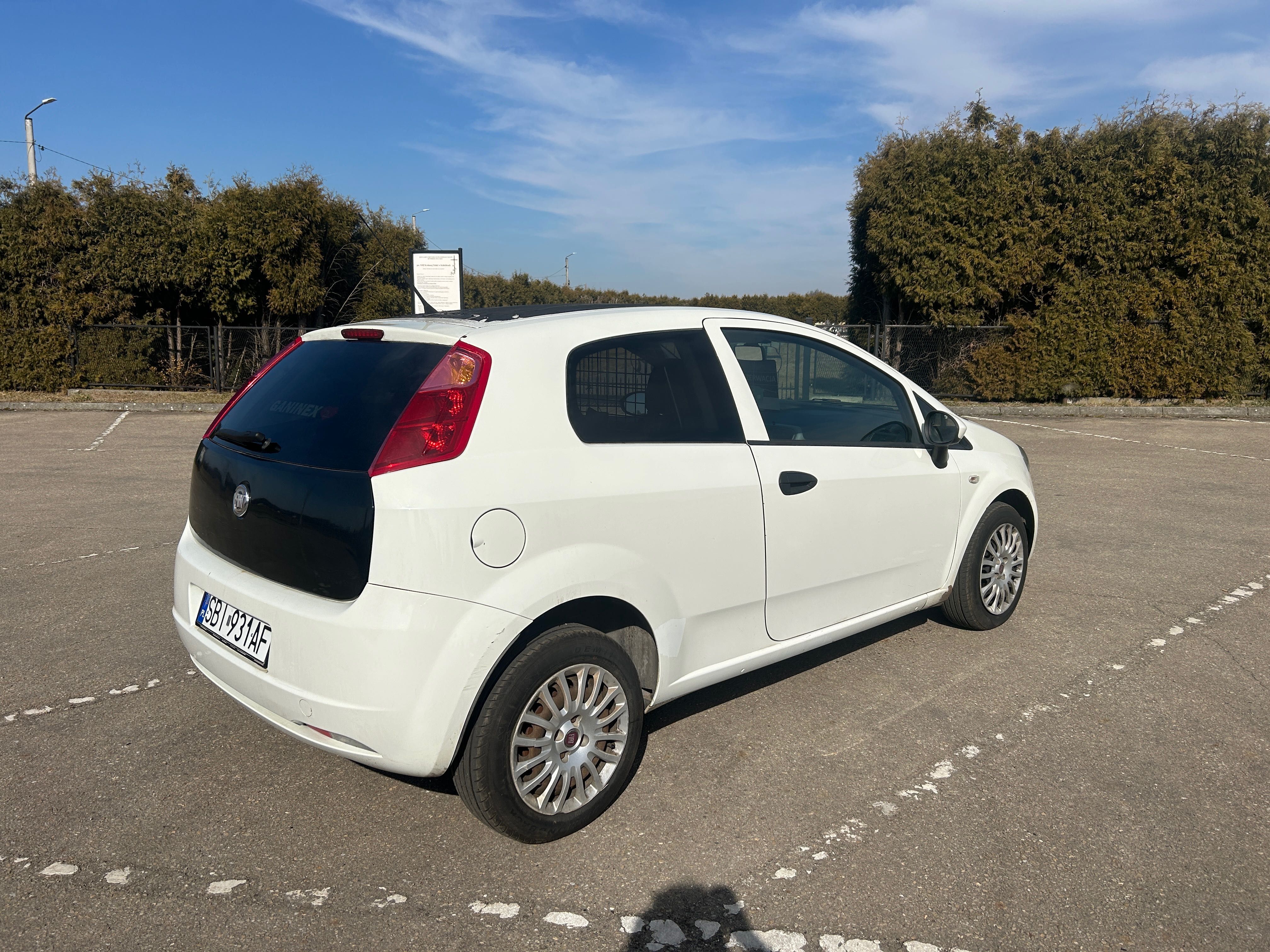 Fiat Grande Punto VAN 1.3 multijet 2011r.