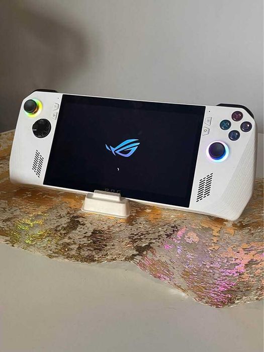 ASUS ROG Ally RC71L-NH001W – Edição Z1 Extreme