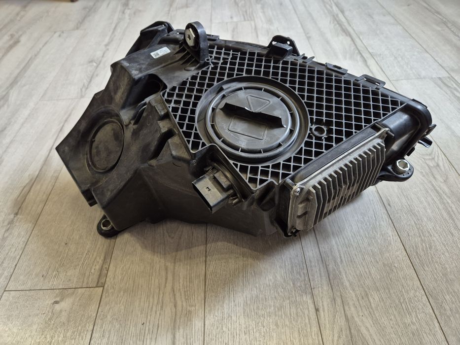 Фара права Mercedes GLC W253 2020-2022 USA