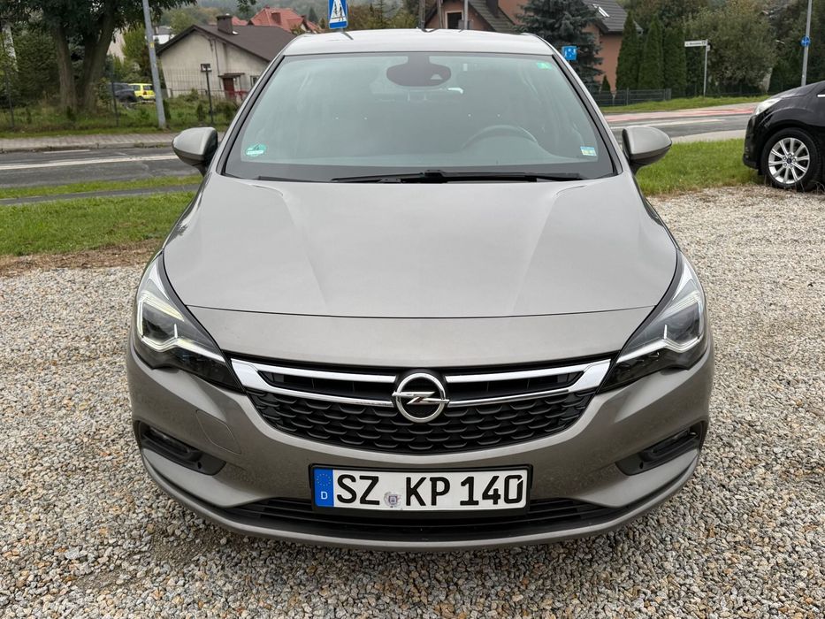 Opel Astra 1.4T Navi Full Led serwis Bezwypadek