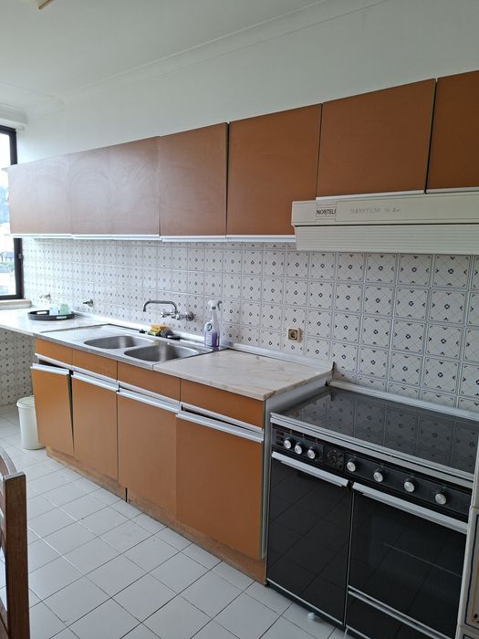 Arrenda-se apartamento t3- Coimbra
