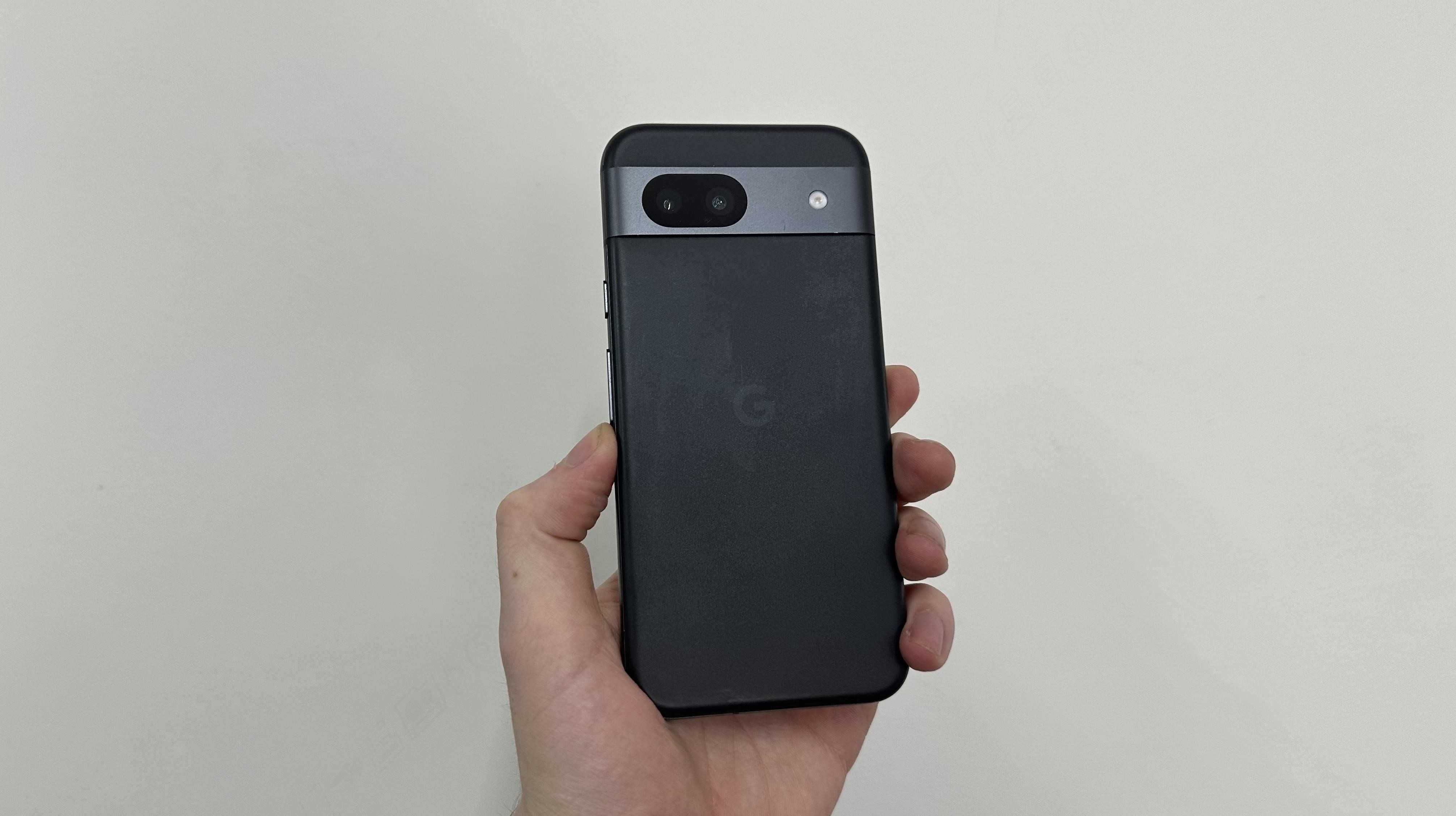 Магазин USED Google Pixel 8a 128GB Obsidian SOFT Оплата частинами 0%
