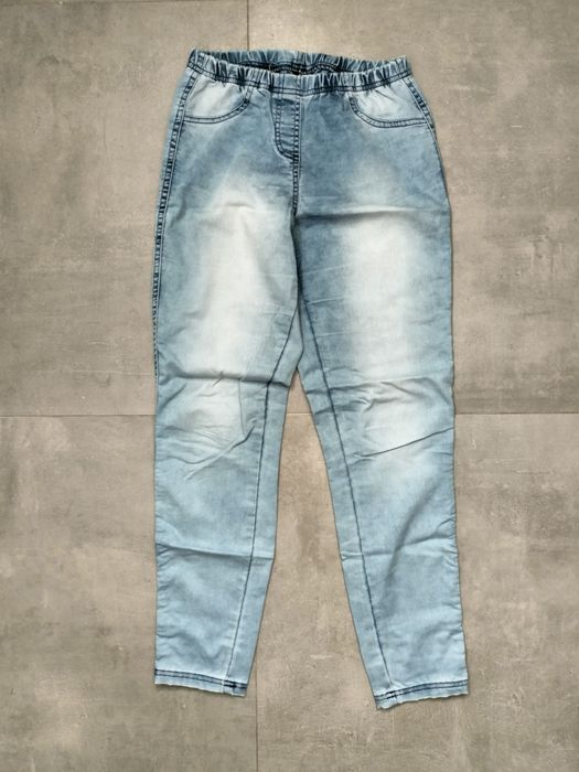 Spodnie jeansowe na gumce Calzedonia - rozmiar S