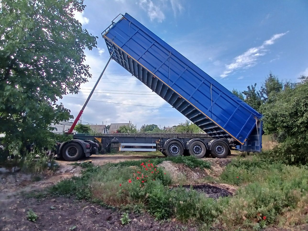 Напівпричіп контейнеровіз шмітц