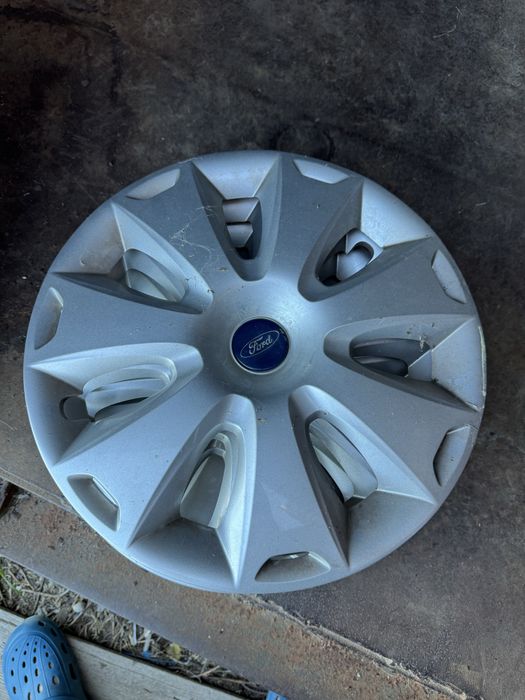 Ковпаки оригінальні Форд Фокус R16