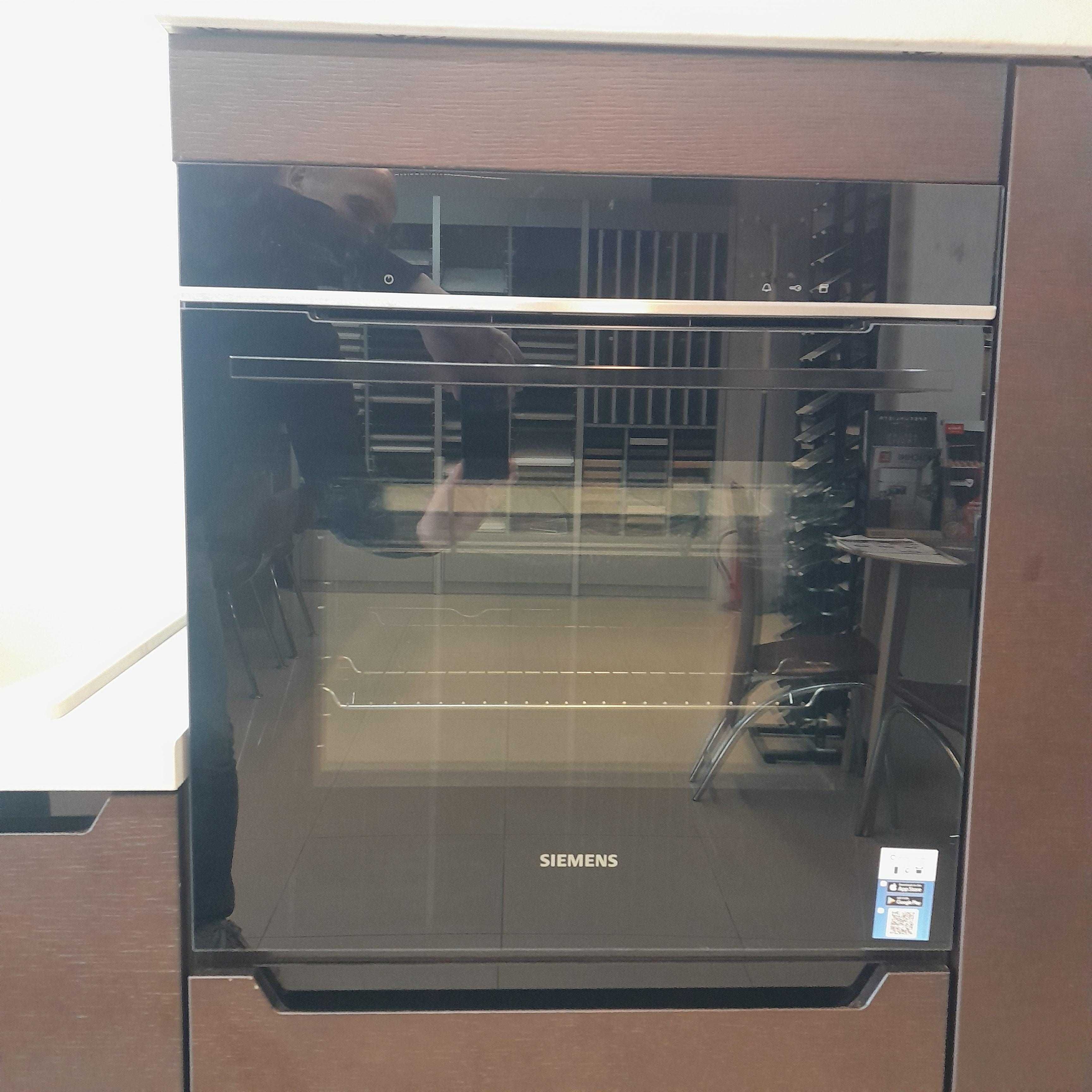 Siemens HS736G1B1 piekarnik  z funkcją pary