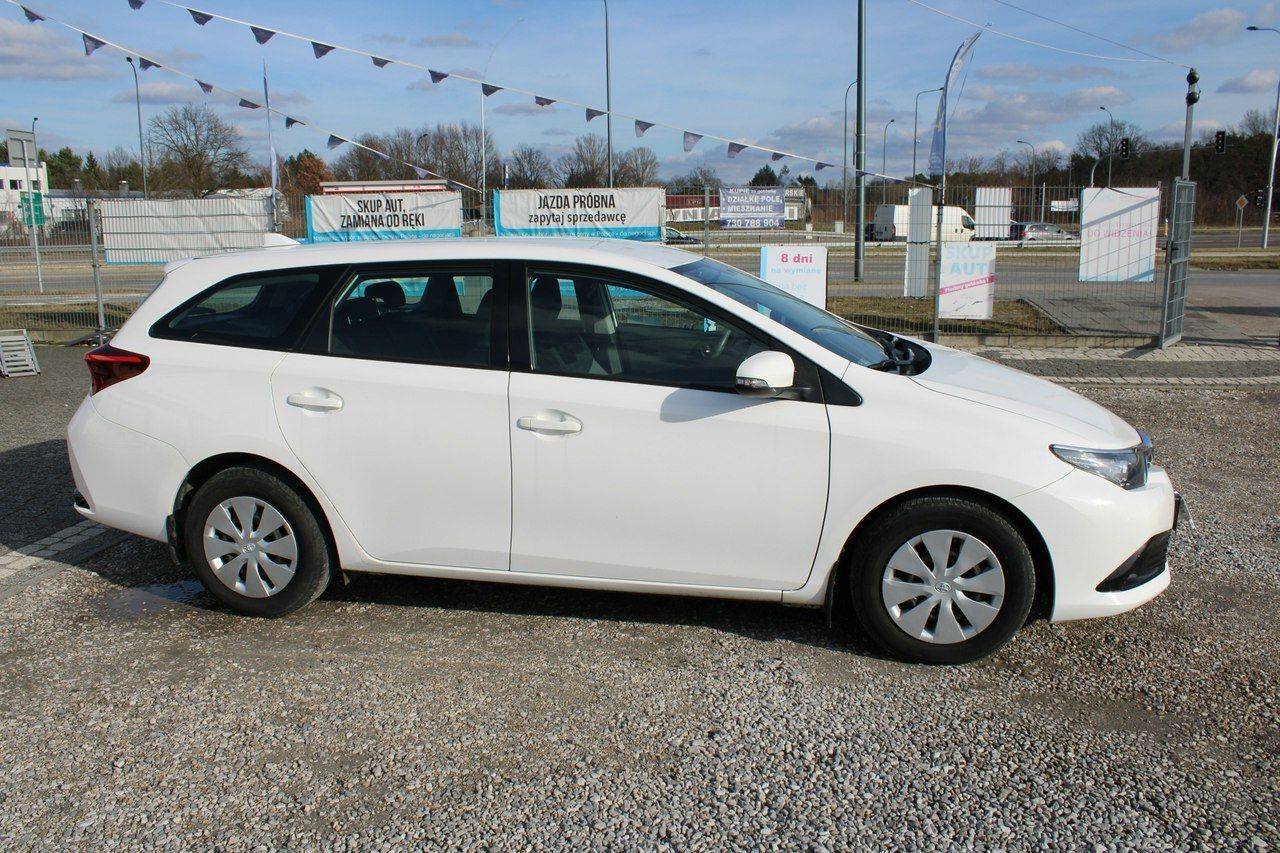 Toyota Auris Salon Polska F-vat Gwarancja Klima AUTO