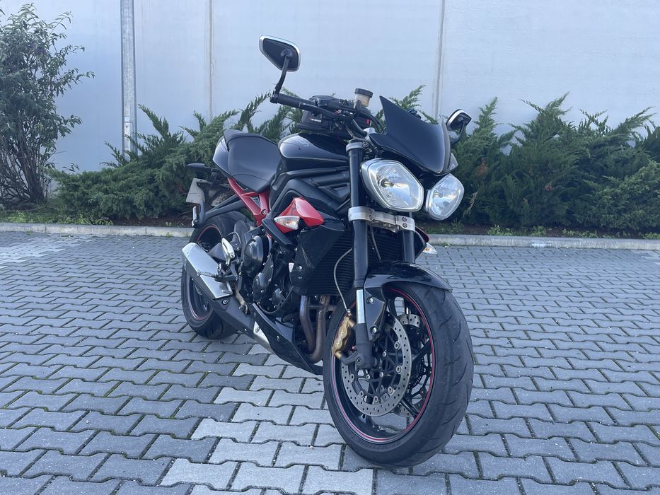 Triumph Street Triple R 675