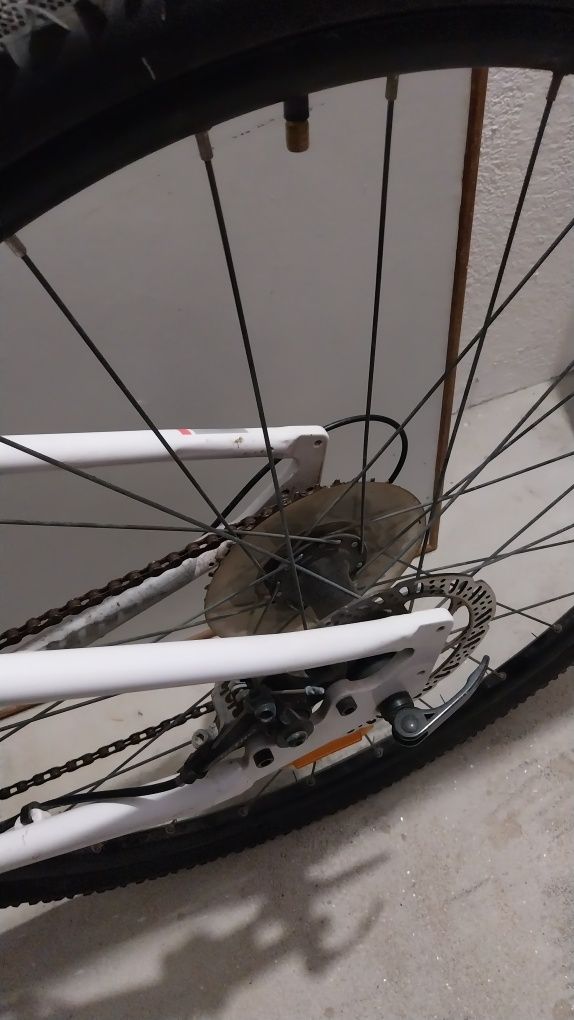 bicicleta riverside 500 pouco uso