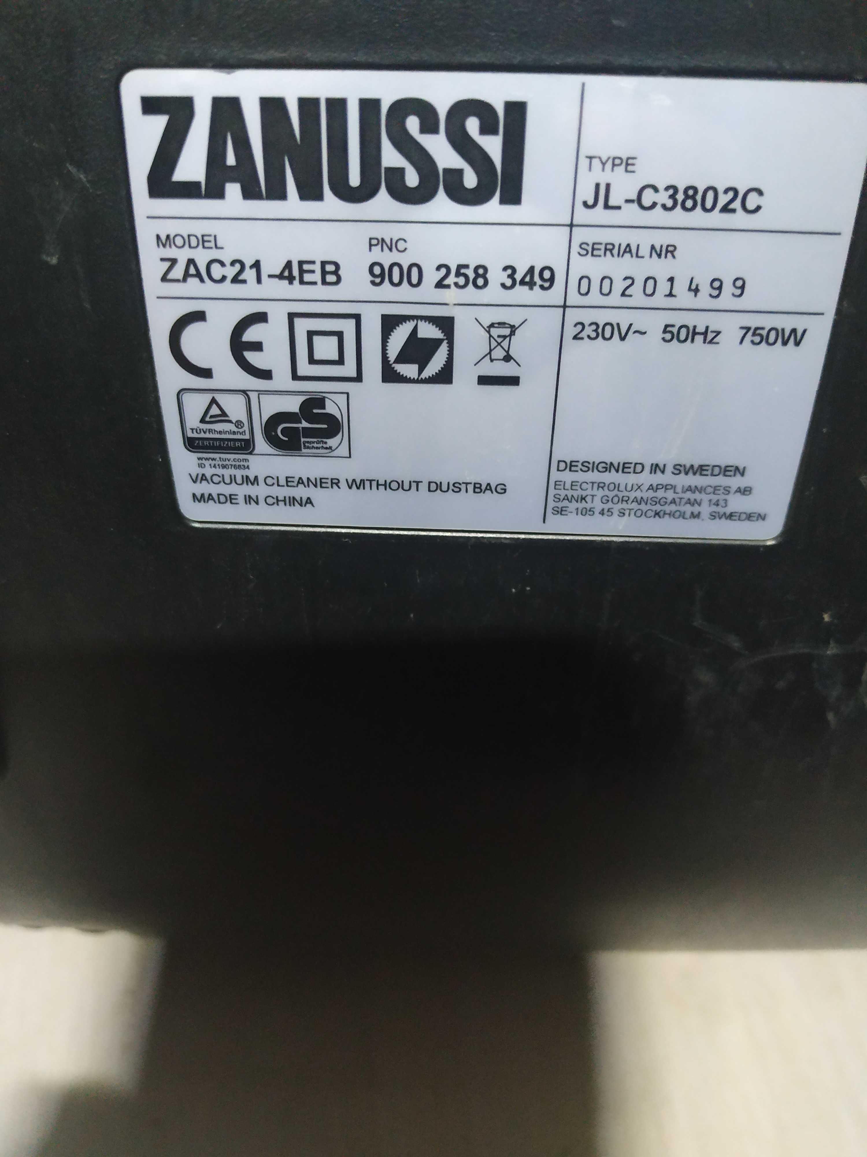 Продам пылесос Zanussi ZAC21-4EB