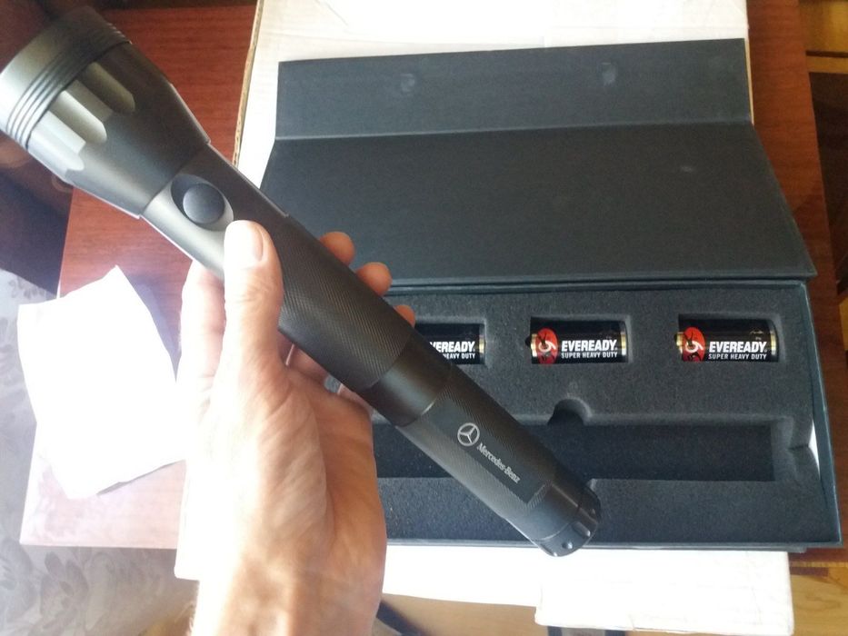 Продам Фонарик Мерседес Оригинал!