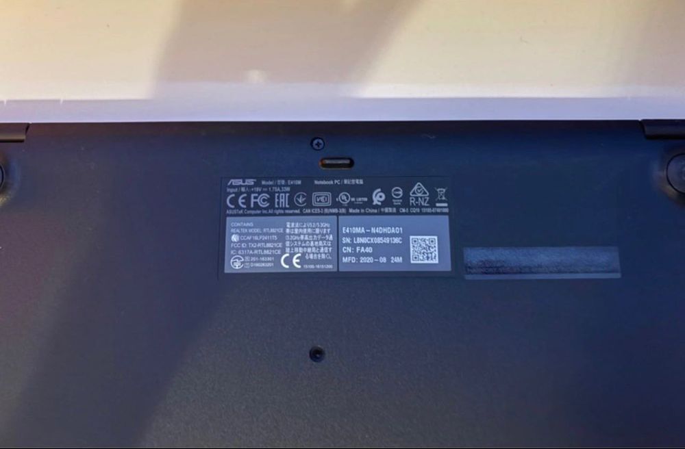Asus PC Portátil E410M