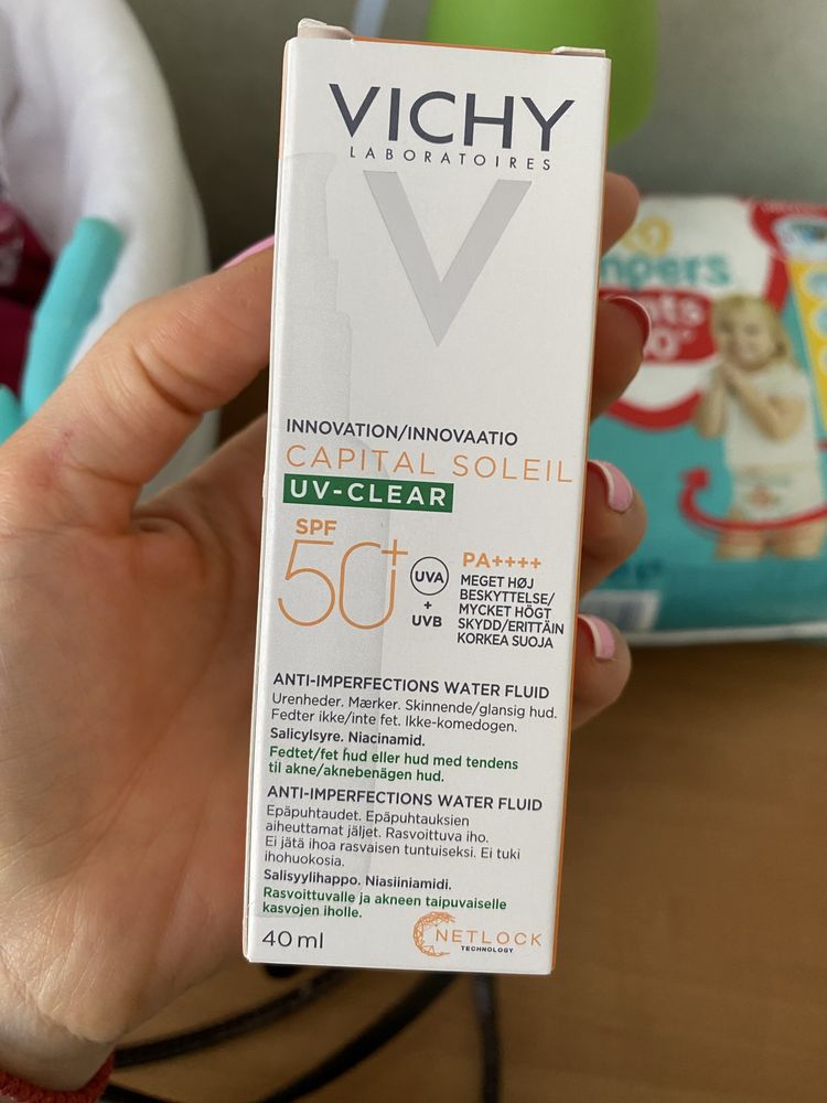 Сонцезахисний флюїд Vichy Capital Soleil UV-Age Daily