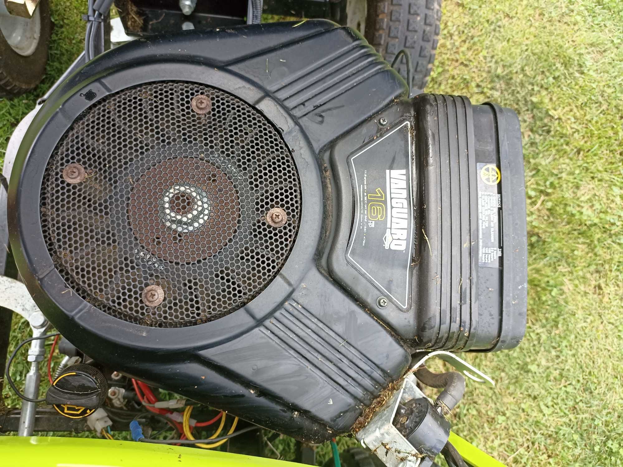 Kosiarka traktorek Grillo v2 16hp pompa automat rider z koszem