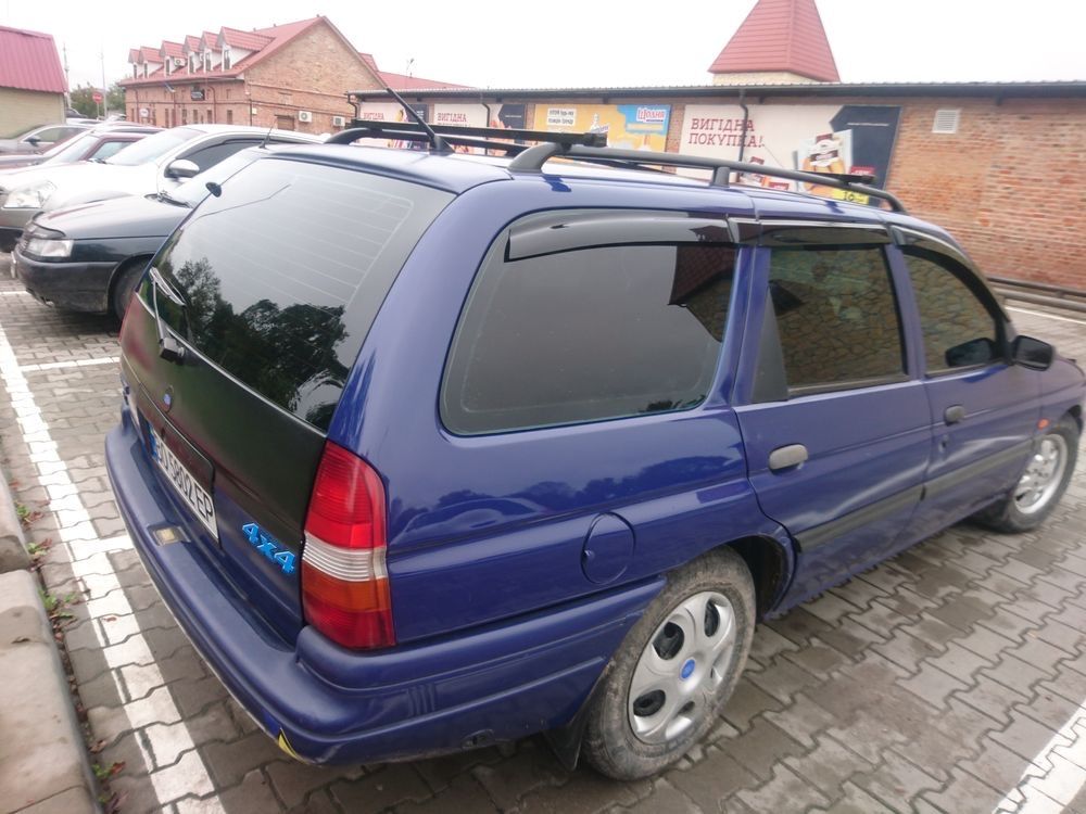 Продам Ford Escort в доброму стані!