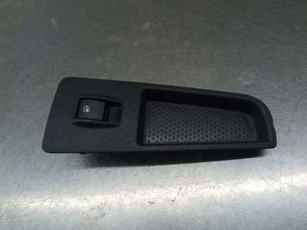 Comando / botão / interruptor vidros trás esquerdo LANCIA Delta III (8