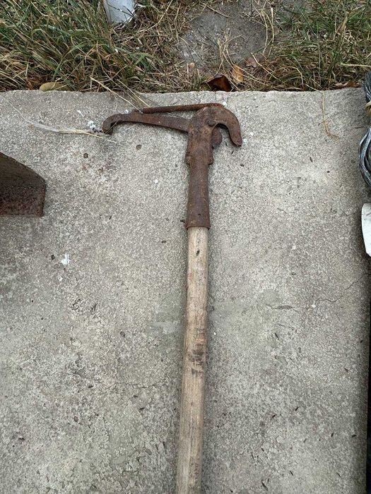 Продам лопаты, грабли, тяпки, ломы ссср.