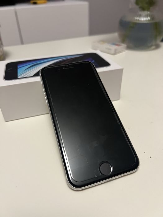 Iphone SE 2020 pamięć 128gb