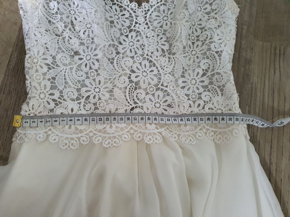 Suknia ślubna biała