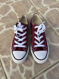 All Star cor de vinho