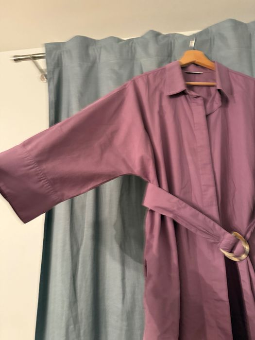 Sukienka koszulowa z paskiem TATUUM