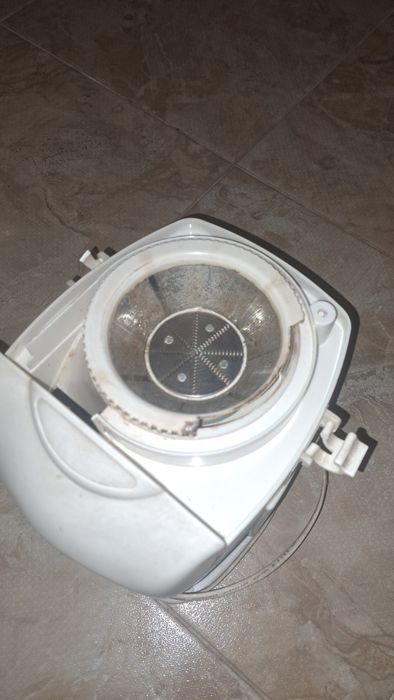 Соковыжималка first austria