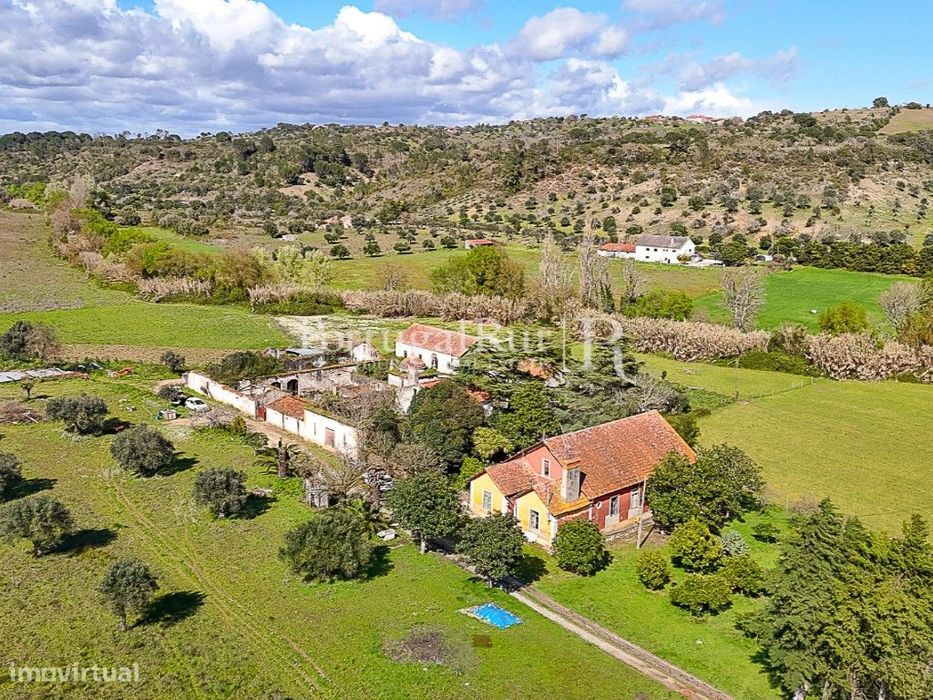 Quinta de 40 ha para Regadio com Casa Senhorial e Potencial Turístico