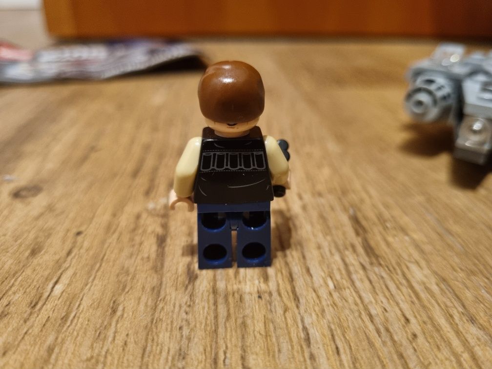 LEGO Star Wars 75030 Millenium Falcon (100% kompletny)