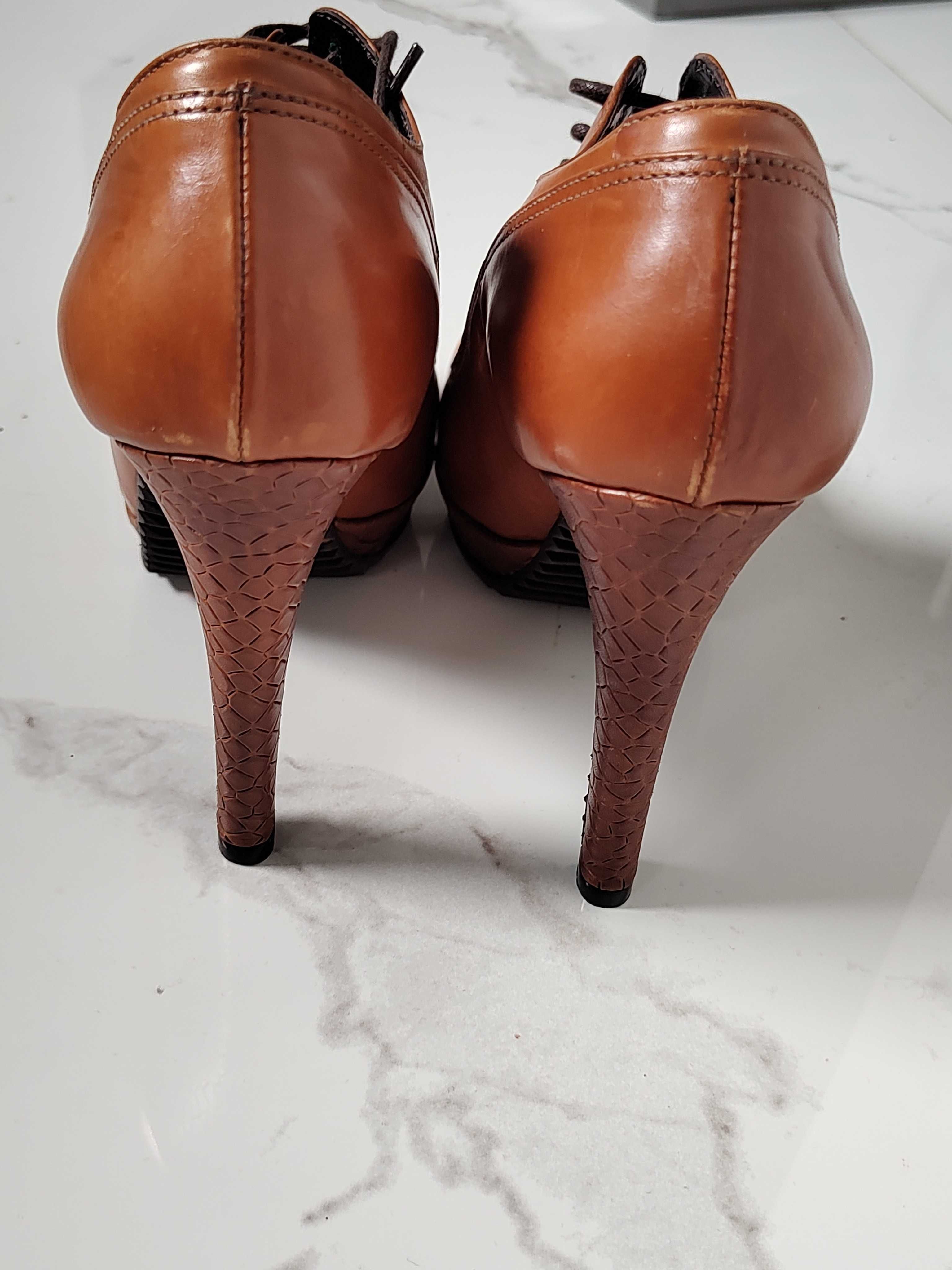 Botki czółenka skóra skórzane Prima Moda 38 brązowe Nowe