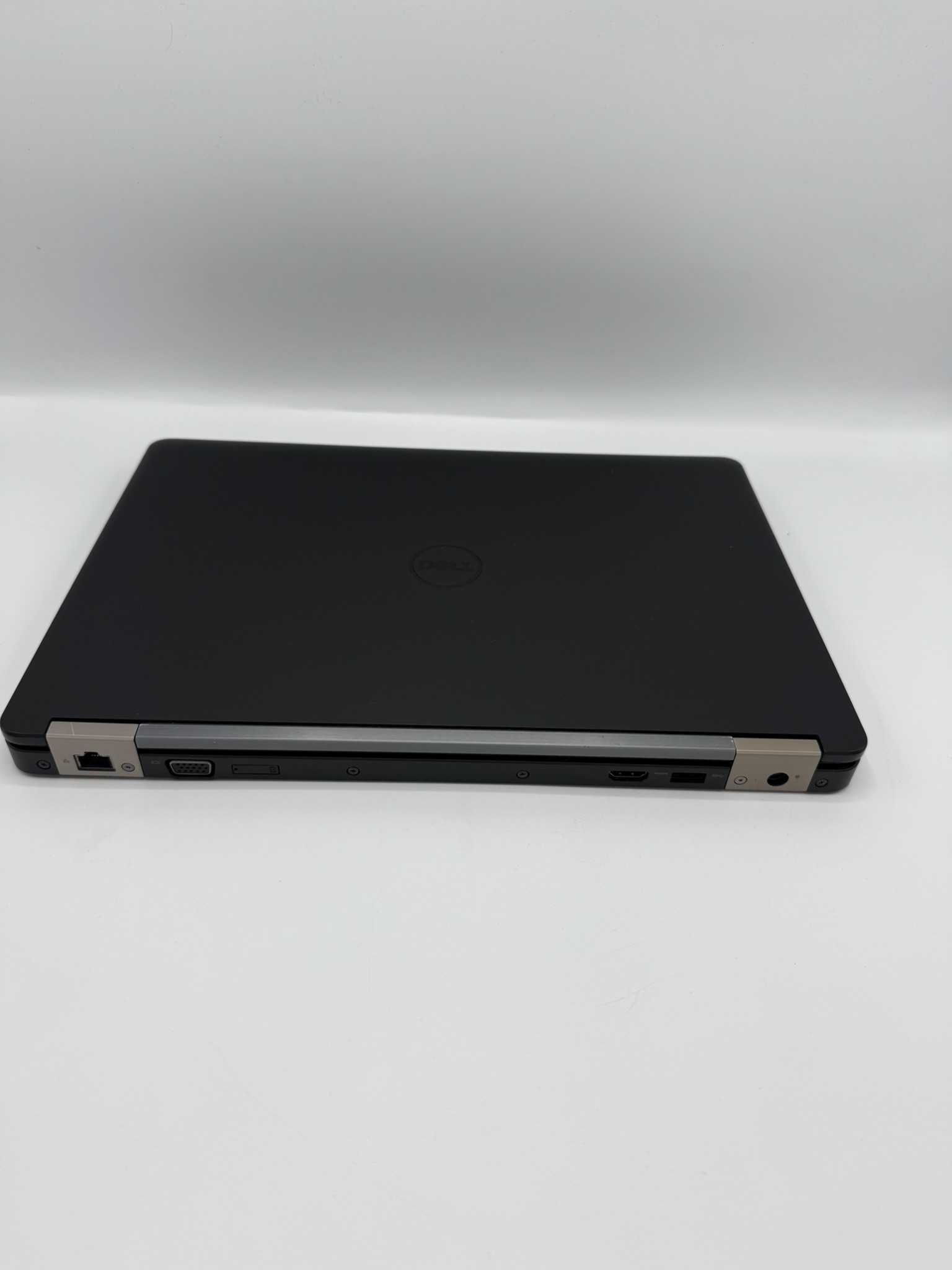Laptop Dell Latitude  model E7450 / 8GB RAM /Win10 Pro