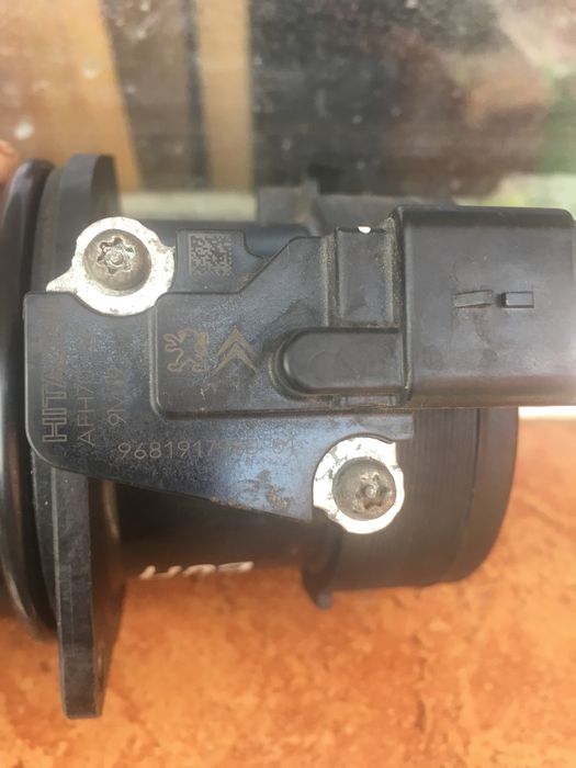 Датчик масового розходу повітря ДМРВ Hitachi АFH 70-88