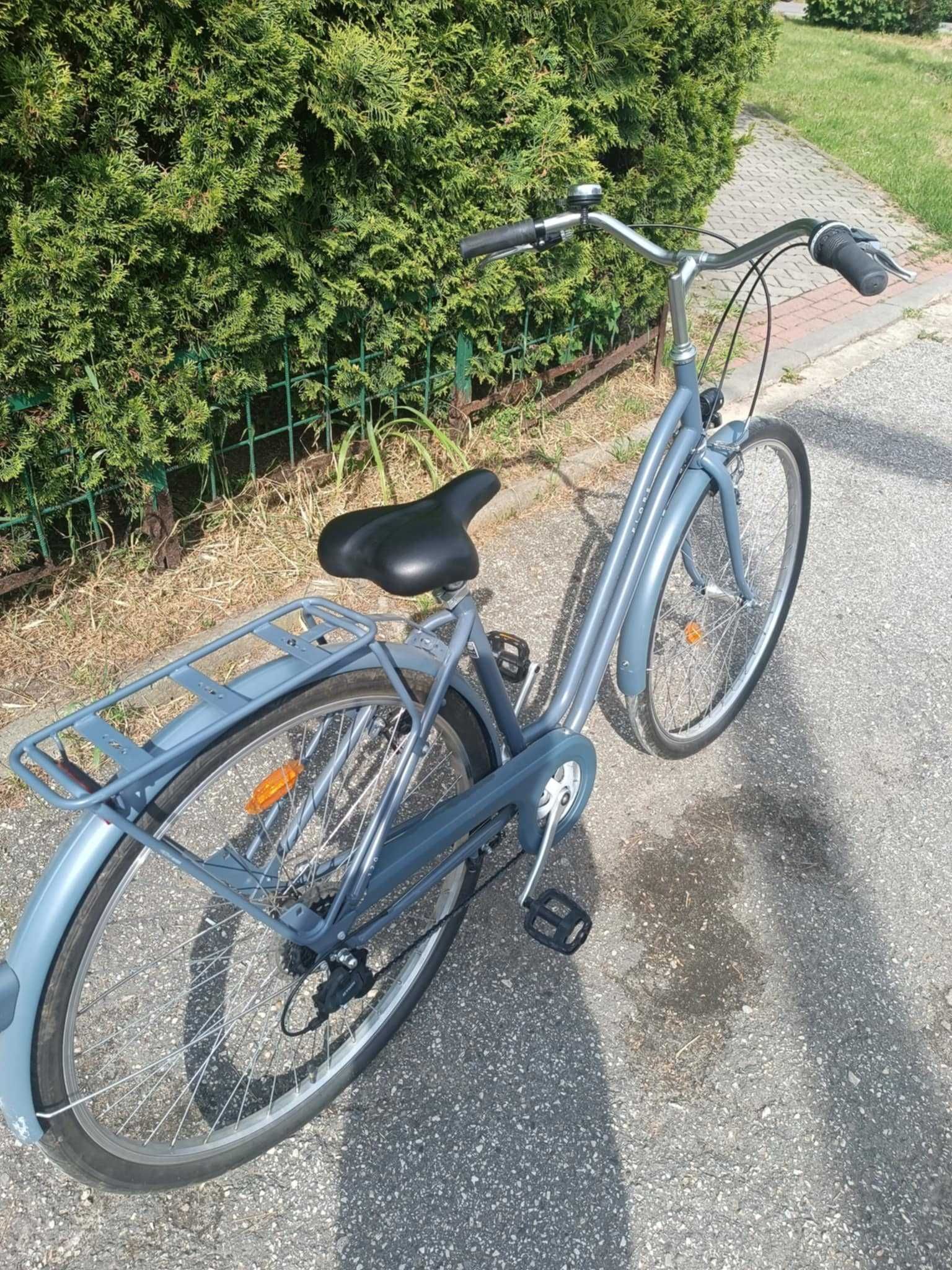 Rower miejski w idealnym stanie Bitwin Elops 120 .