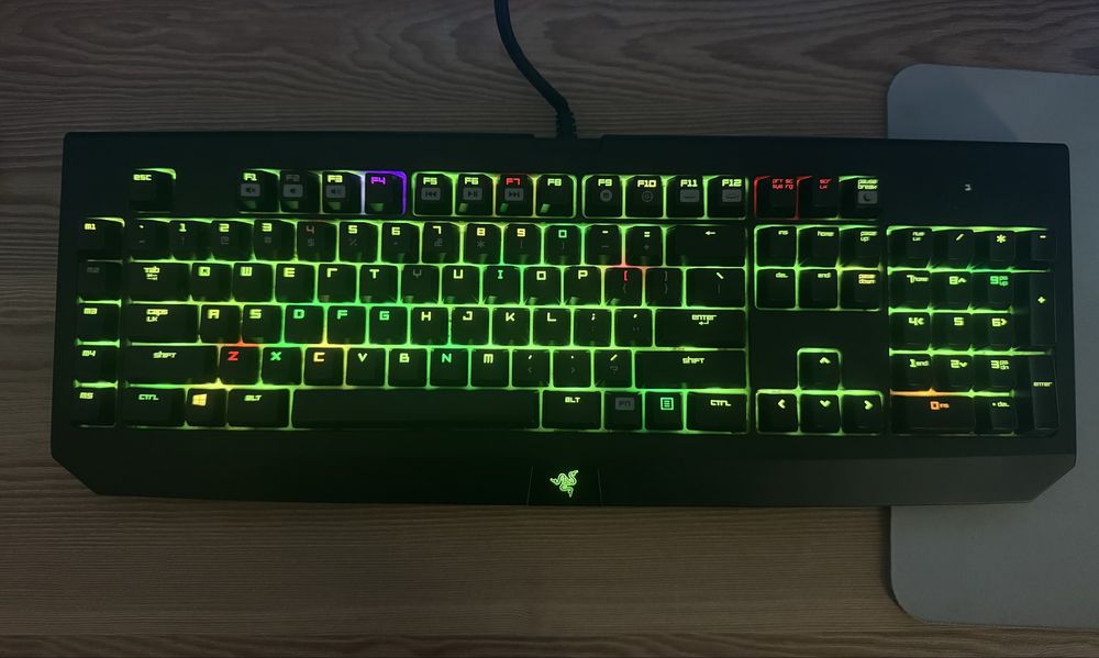 Teclado Razer Blackwidow Chroma