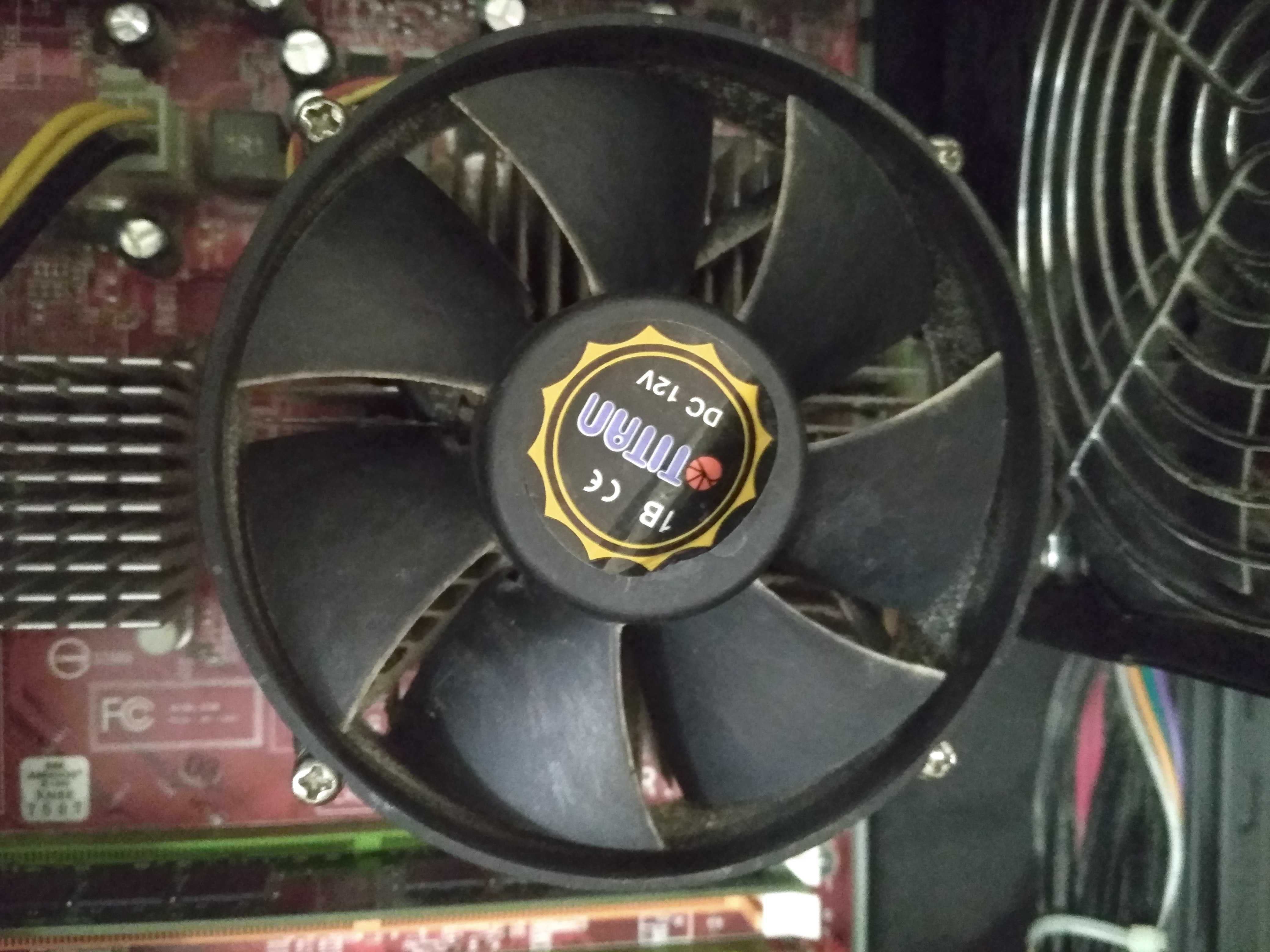 Комп'ютер Intel Core 2 Duo E7300 + Asus PCI-Ex GeForce GT 440
